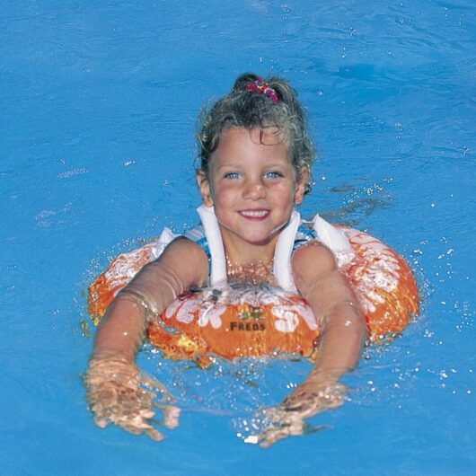 Надувной круг для плавания SWIMTRAINER Classic оранжевый до 6 лет