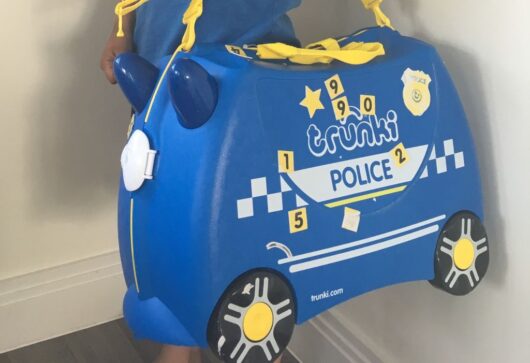 Детский чемодан каталка Trunki Полицейская машина Перси